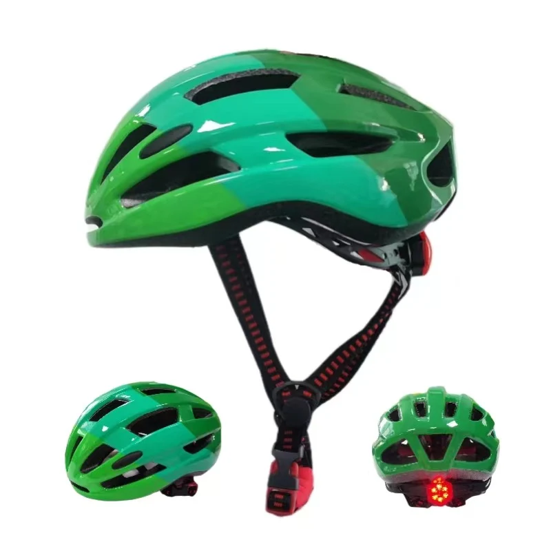 Sichtbarer Fahrradhelm mit LED-Licht Skanto