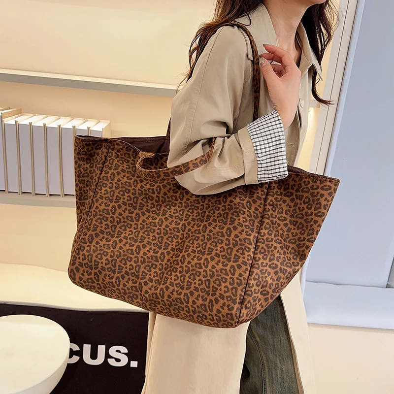 Elegante und praktische Tragetasche Skanto