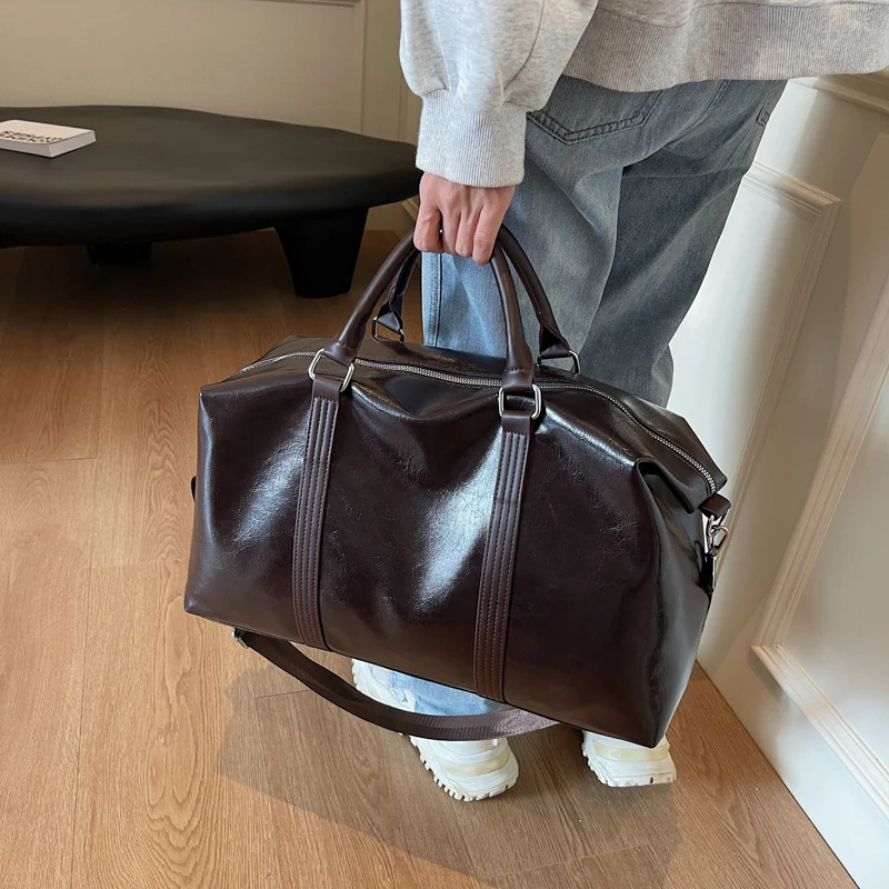 Elegante Reisetasche aus hochwertigem Kunstleder Skanto