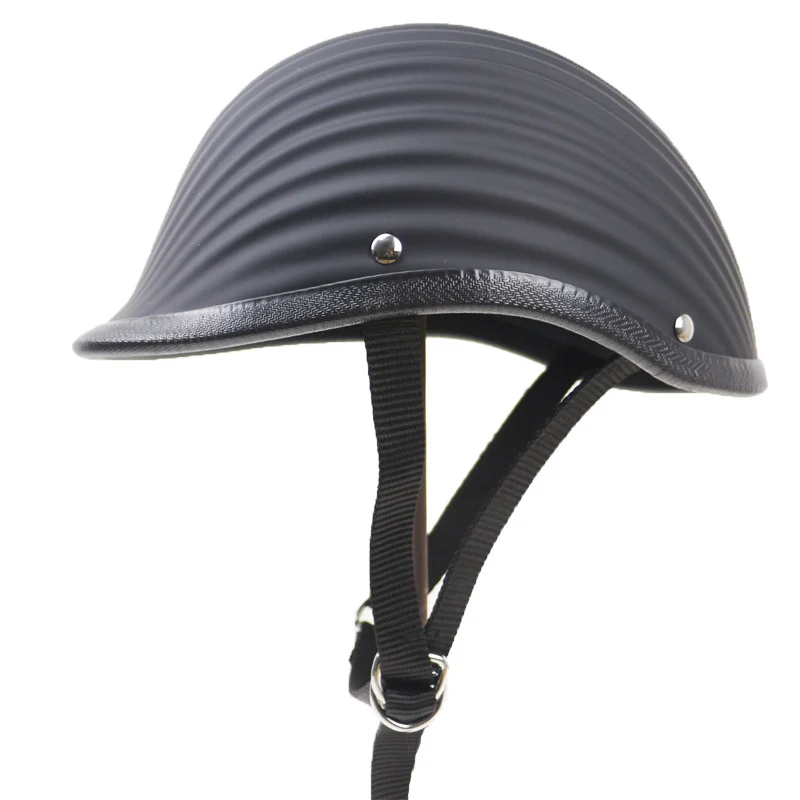 Klassischer gerippter Motorradhelm Skanto