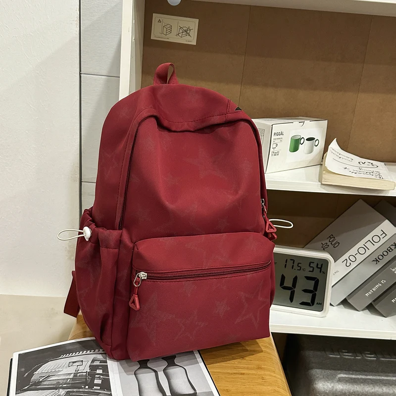 Stylischer Freizeit-Schulrucksack mit Sternenverzierung Skanto