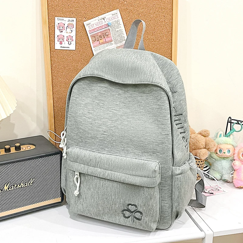 Geräumiger Schulrucksack mit mehreren Fächern Skanto