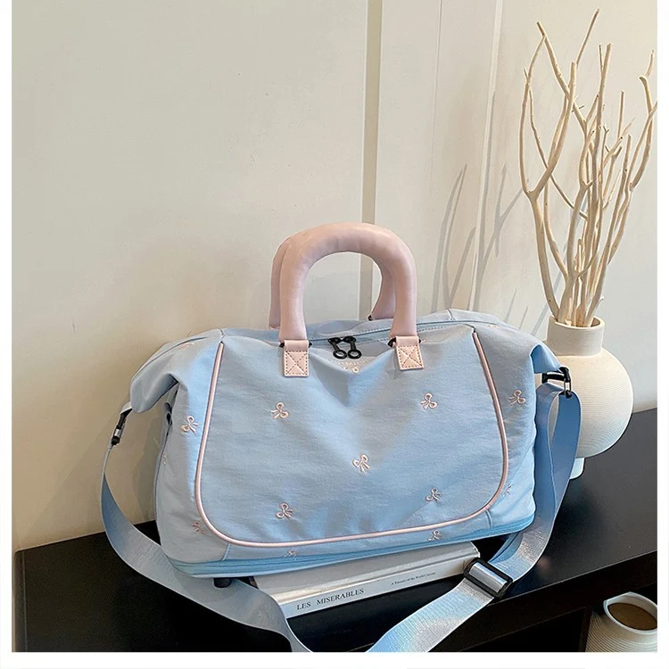 Sportliche Schultertasche Skanto