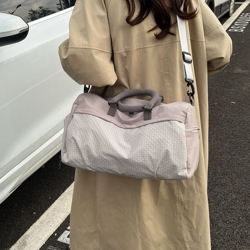 Reisetasche mit abnehmbaren Schultergurten Skanto