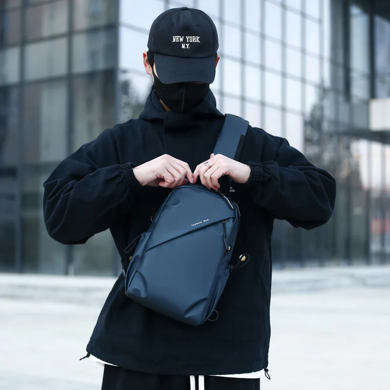 Sling Bag mit wasserdichtem Material und innovativem Design Skanto