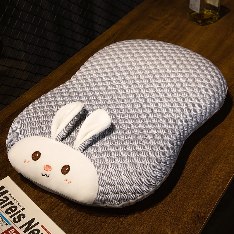 Kissen im niedlichen Hasen-Design Skanto