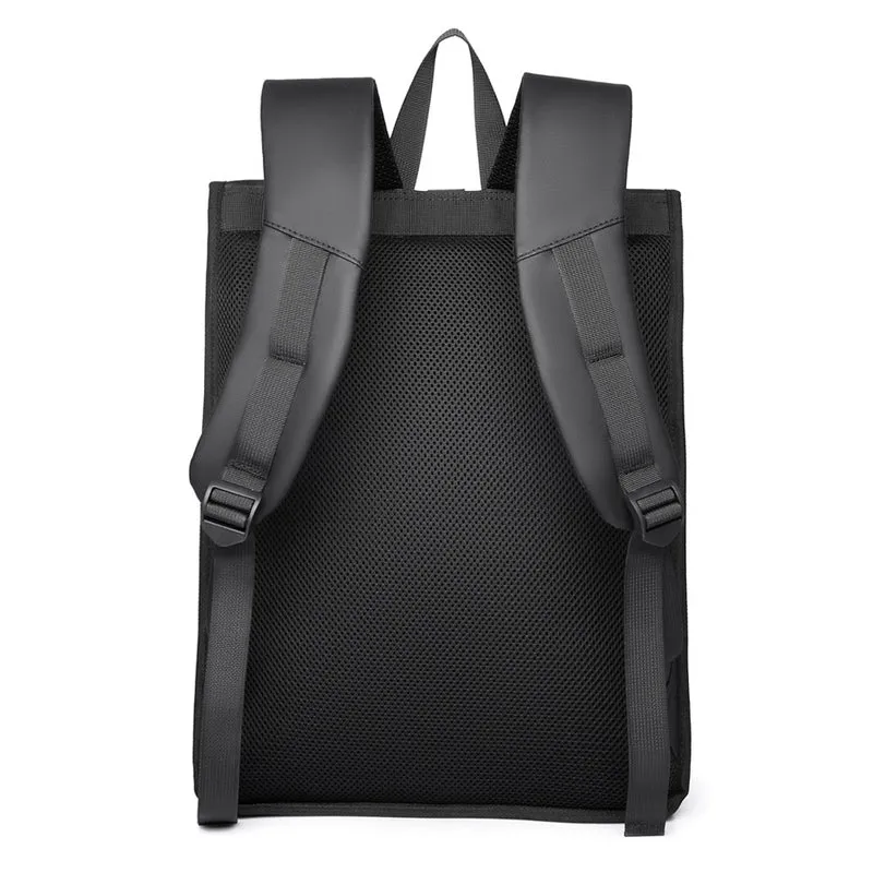 Hochwertiger und wasserdichter Rucksack mit innovativem Rolltop-System Skanto