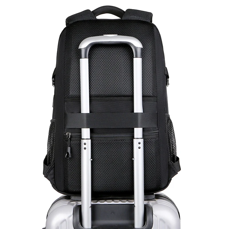Rucksack mit wasserabweisendem Material und gepolstertem Laptopfach Skanto