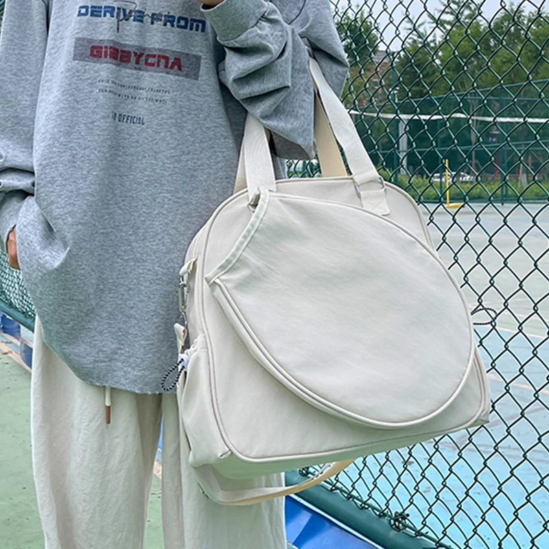 Stylische Alltags- und Reisetasche Skanto