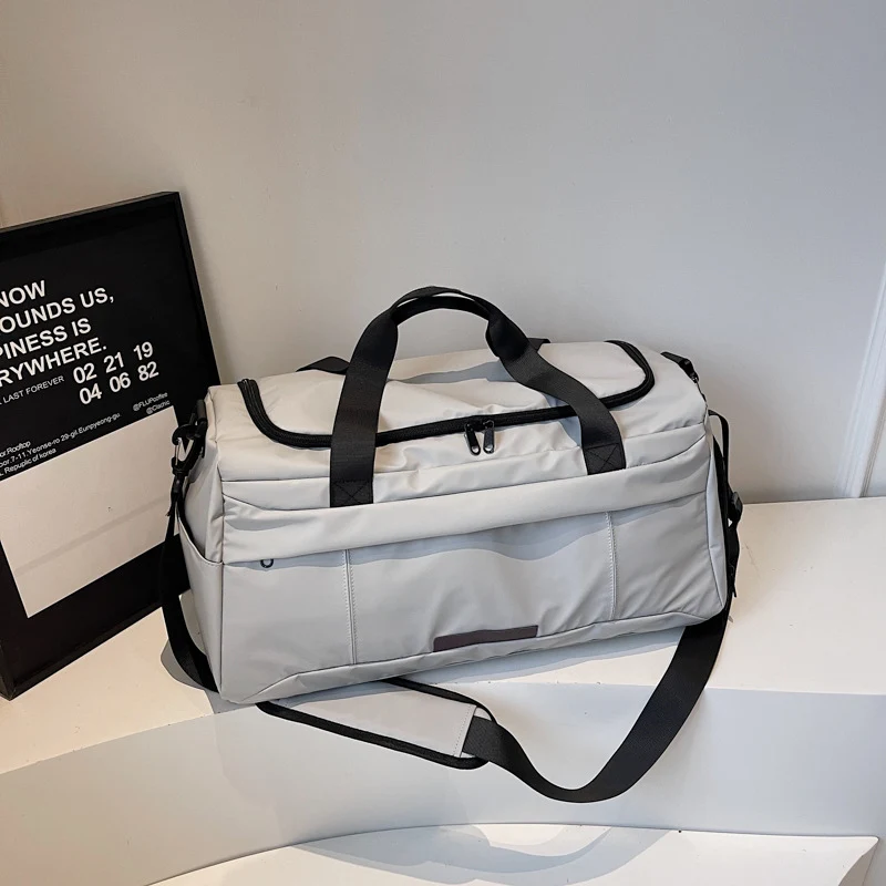 Sportliche Reisetasche mit isoliertem Futter Skanto