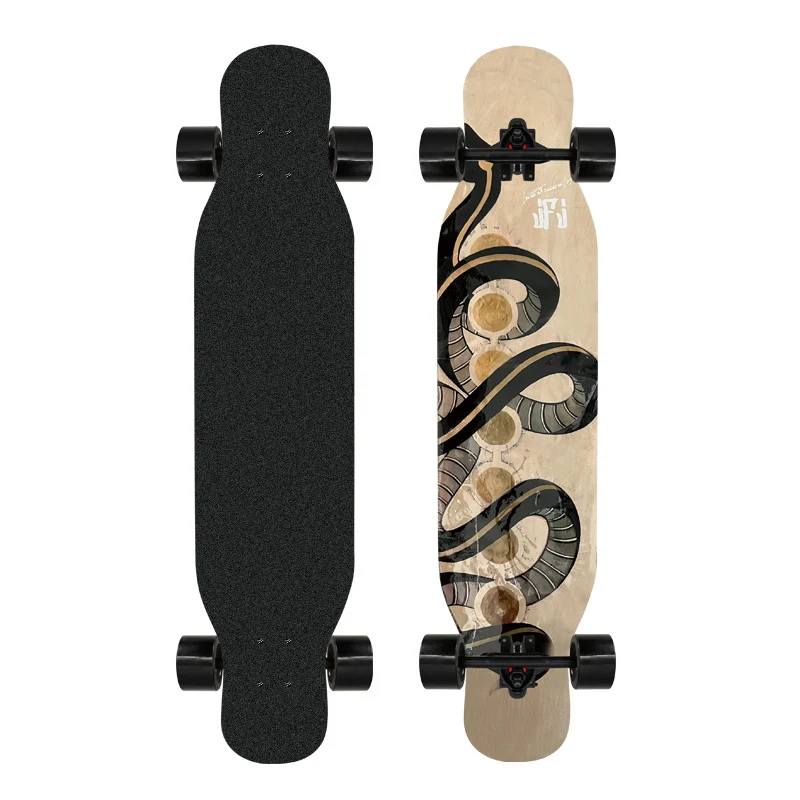 Longboard Skanto mit künstlerischem Löwen-Emblem