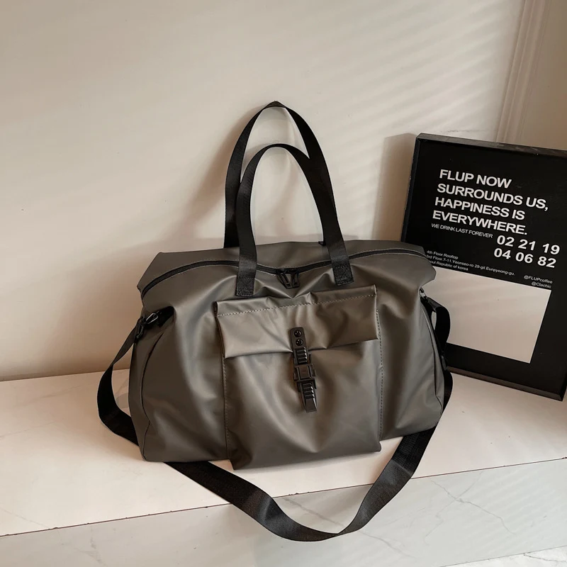 Praktische Sport-Reisetasche mit multifunktionalem Design Skanto