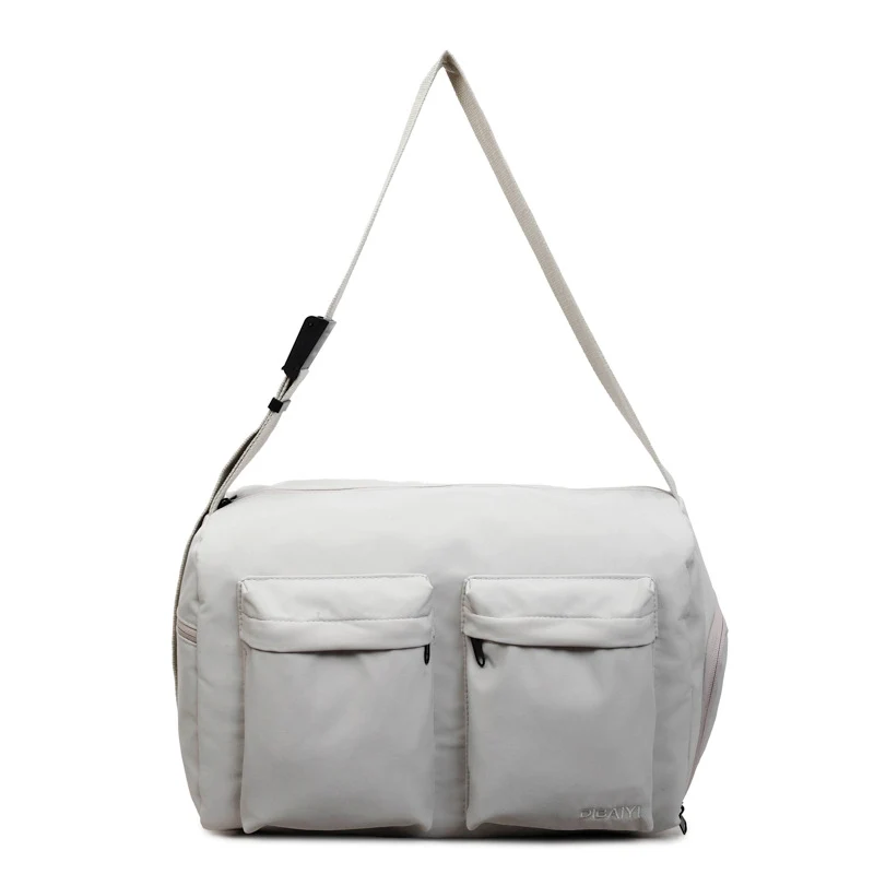 Praktische Outdoor-Reisetasche mit mehreren Fächern Skanto