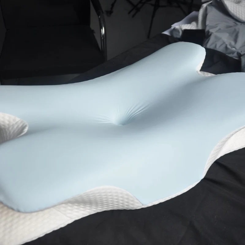 Ergonomisches Konturkissen mit kühlender Oberfläche Skanto