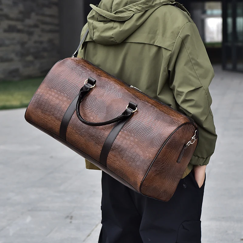 Luxuriöse Reisetasche aus hochwertigem Kunstleder mit elegantem Krokoprägung Skanto