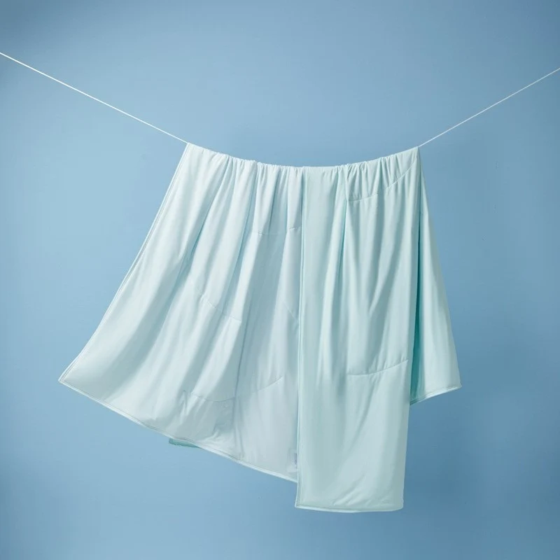 Atmungsaktives und bequemes Sommer-Duvet Skanto