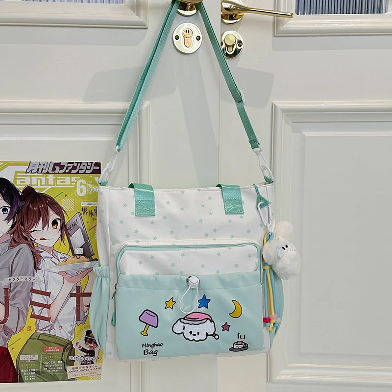 Stilvolle Tragetasche Skanto mit vielen Taschen