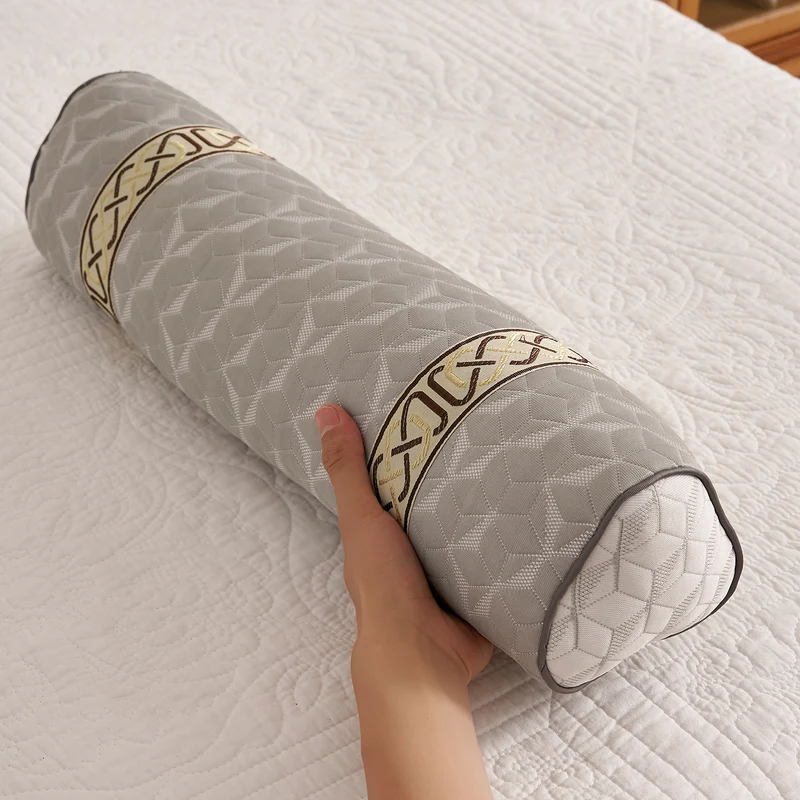 Ergonomische Nackenstützrolle mit einzigartiger Stützstruktur Skanto