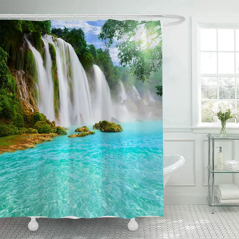 Duschvorhang mit malerischem Wasserfall-Print Skanto