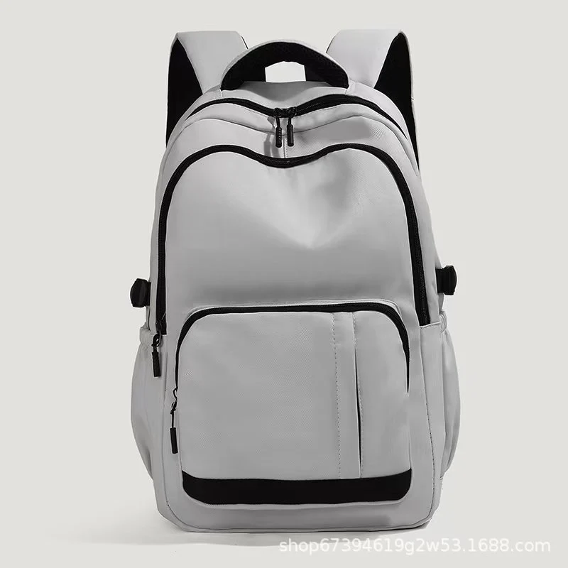 Vielseitiger urbaner Rucksack mit vielen Taschen Skanto