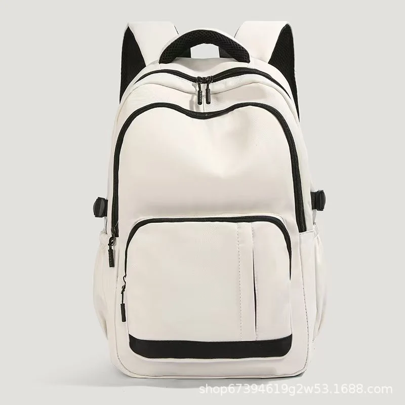 Vielseitiger urbaner Rucksack mit vielen Taschen Skanto