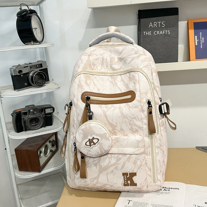 Multifunktionaler Rucksack im Marmor-Design Skanto