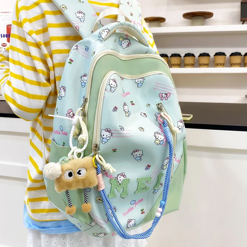 Niedlicher Rucksack mit Charakter-Motiv Skanto