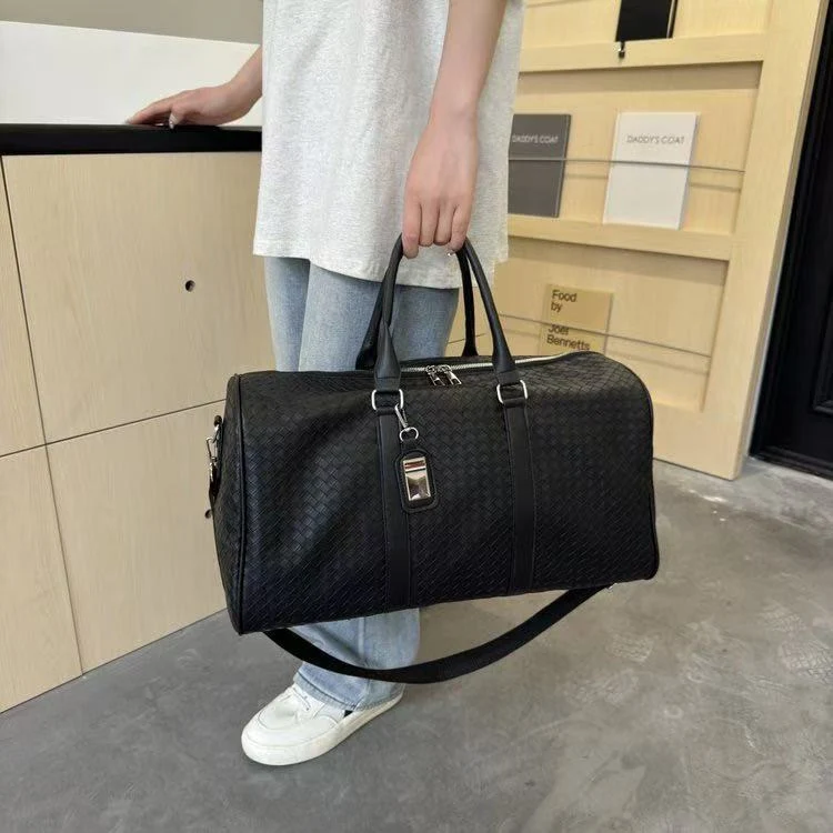 Elegante Reisetasche aus hochwertigem Kunstleder Skanto
