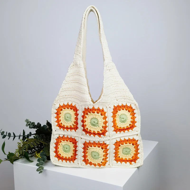 Gehäkelte Handtasche mit Retro-Muster Skanto