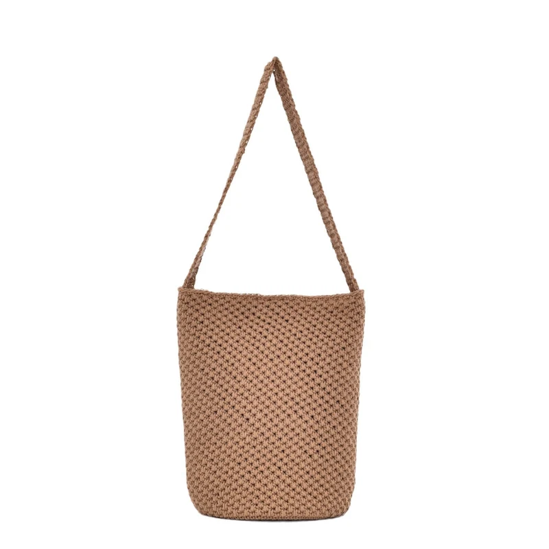 Gehäkelte Tragetasche im minimalistischen Design Skanto