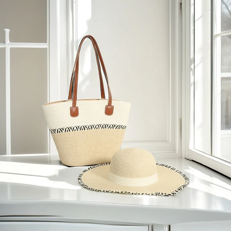 Strandtasche und Sonnenhut Skanto