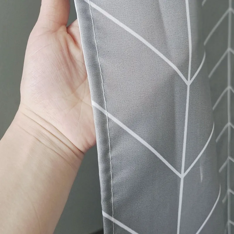 Stoff-Duschvorhang mit Chevron-Muster Skanto