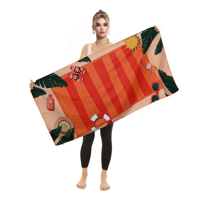 Strandtuch mit lebhaftem Flamingo-Motiv und schnelltrocknendem Material Skanto