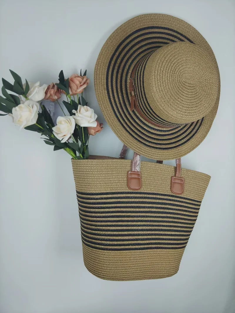 Elegante Strandtasche mit passendem Sonnenhut Skanto