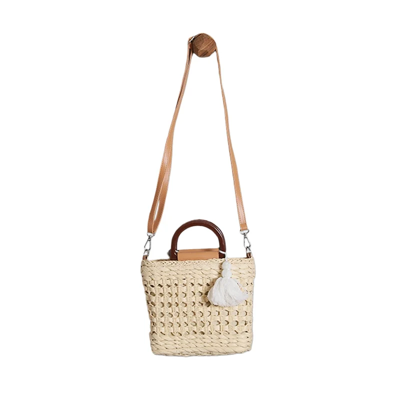 Handtasche mit abnehmbarem Schultergurt und Kunstlederdetails Skanto