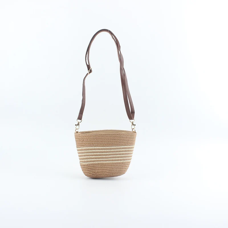 Schultertasche mit verstellbarem Riemen und strukturiertem Design Skanto
