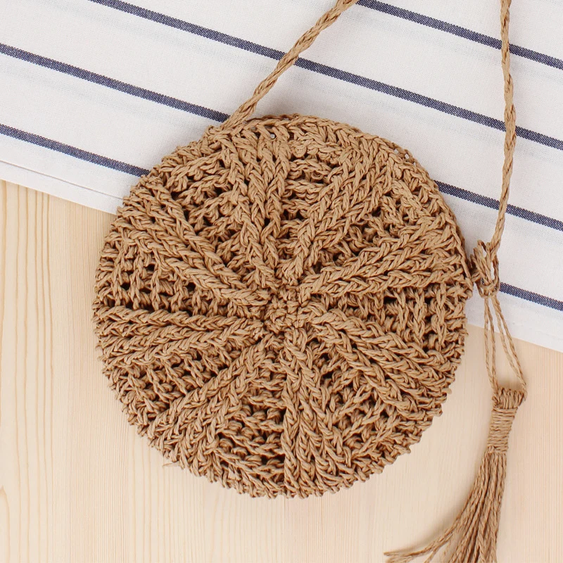 Handtasche aus handgeknüpftem Naturmaterial mit Fransen-Detail Skanto