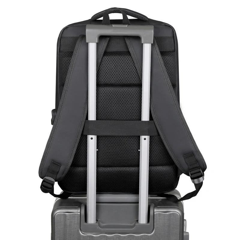 Business-Rucksack mit schützendem Laptopfach-System und innovativem Organisationssystem Skanto