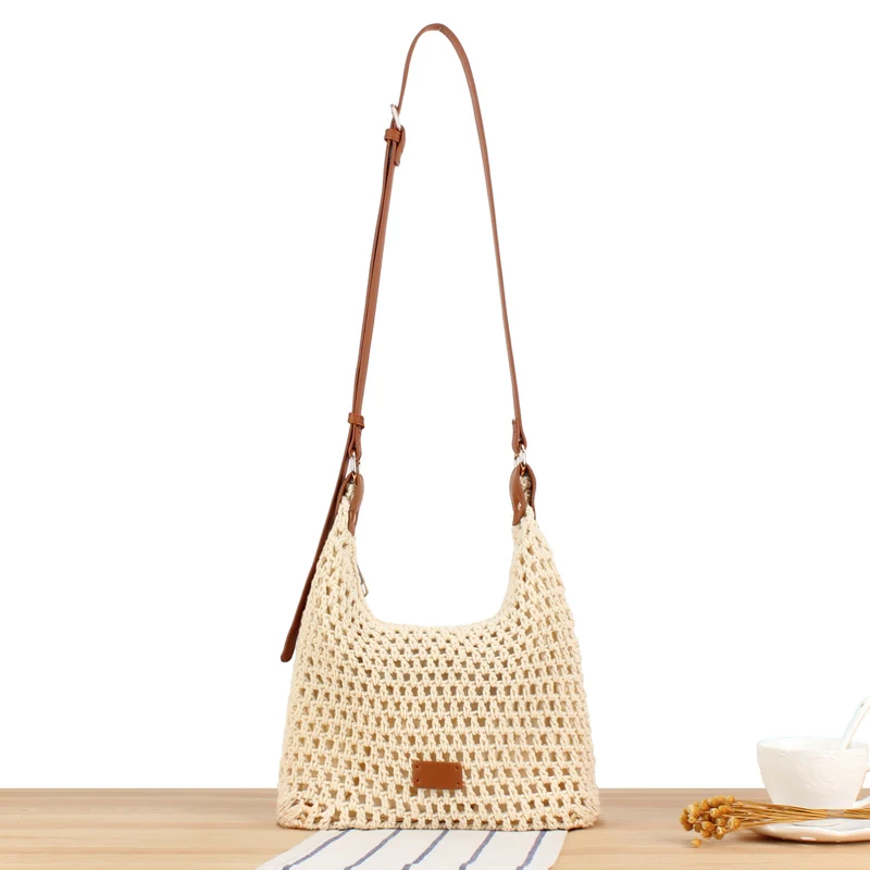 Hobo Bag aus handgewebtem Naturmaterial Skanto