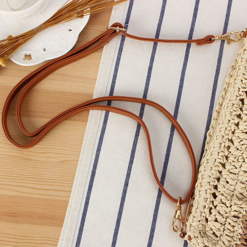 Handtasche mit Rüschendesign aus geflochtenem Bast Skanto