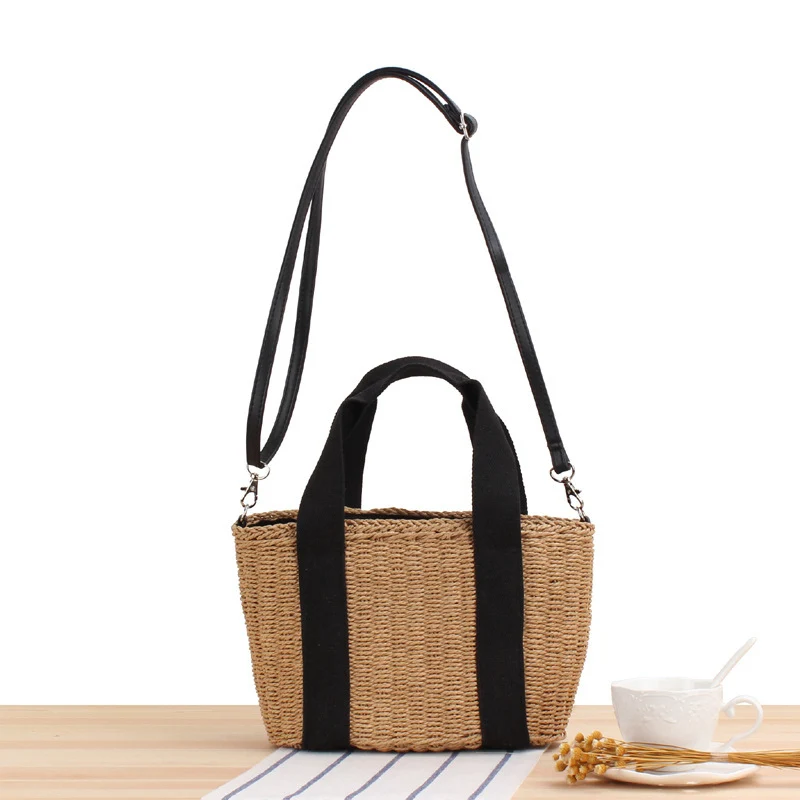 Handtasche aus geflochtenem Naturmaterial mit verstellbarem Schulterriemen Skanto
