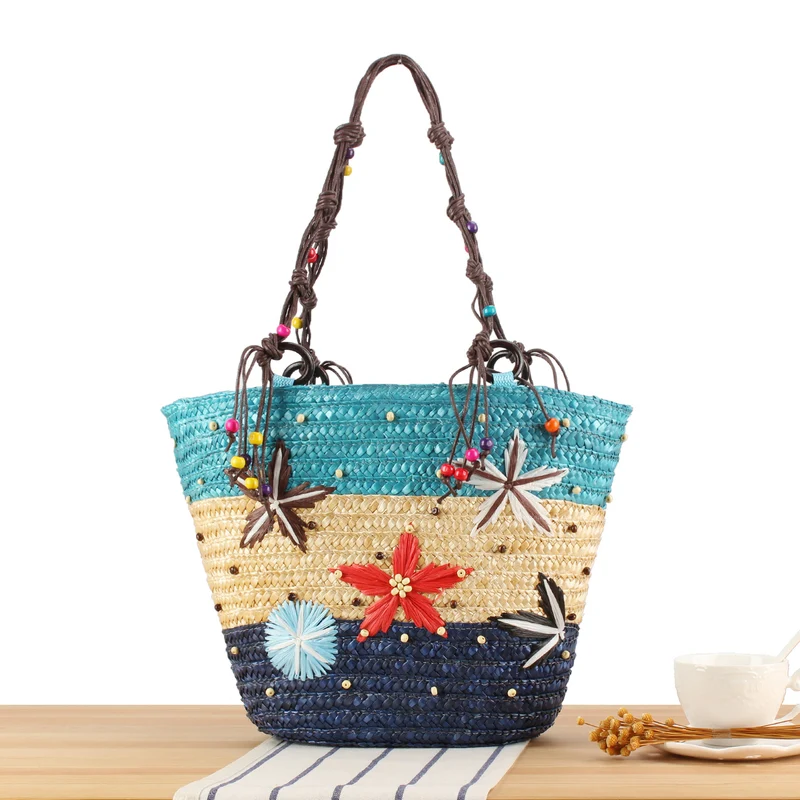 Handtasche mit künstlerischen Verzierungen Skanto