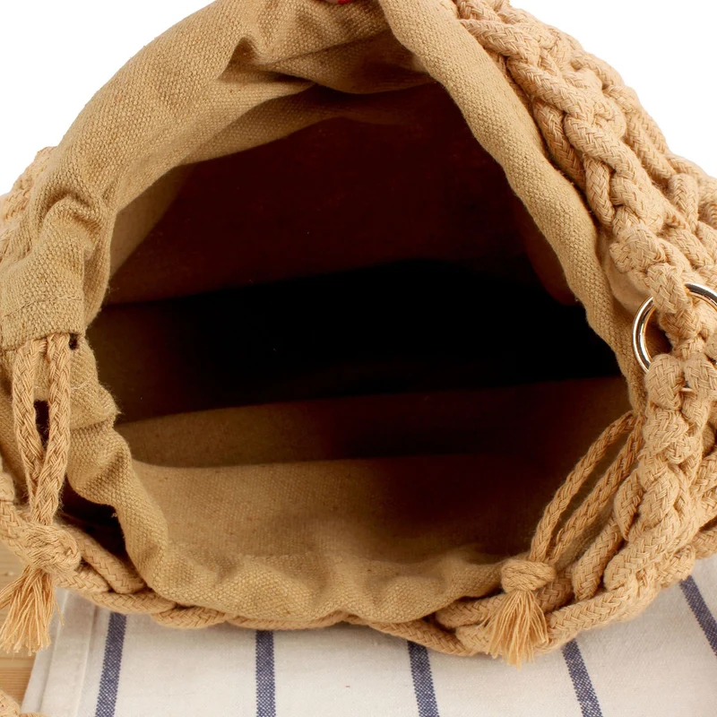 Handtasche mit kunstvollem Makramee-Design Skanto