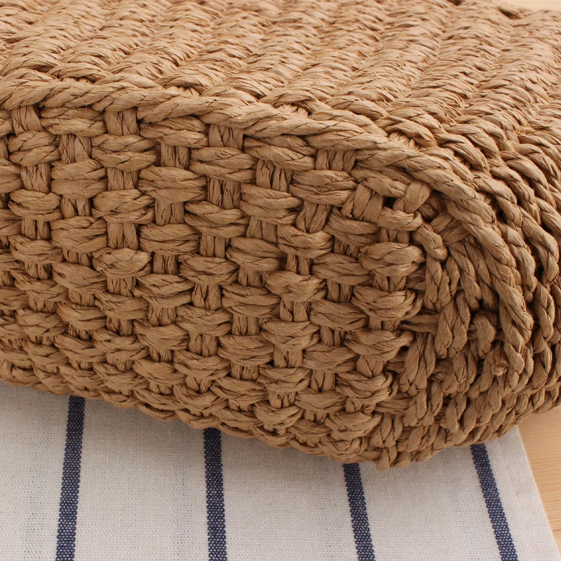 Handtasche aus geflochtenem Naturmaterial mit elegantem Fransen-Detail Skanto