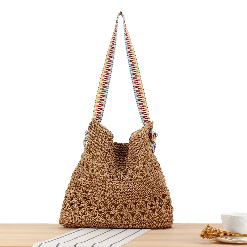 Handtasche mit gestreiftem Riemen Skanto