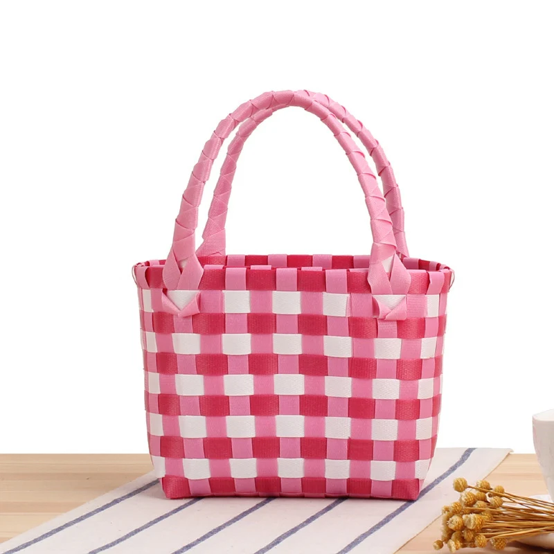 Gewebte Handtasche mit Karomuster Skanto