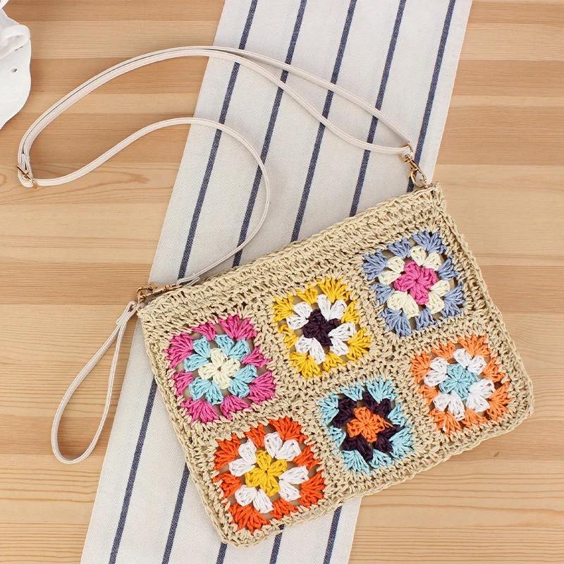 Handgeknüpfte Umhängetasche mit farbenfrohem Blumenmuster Skanto