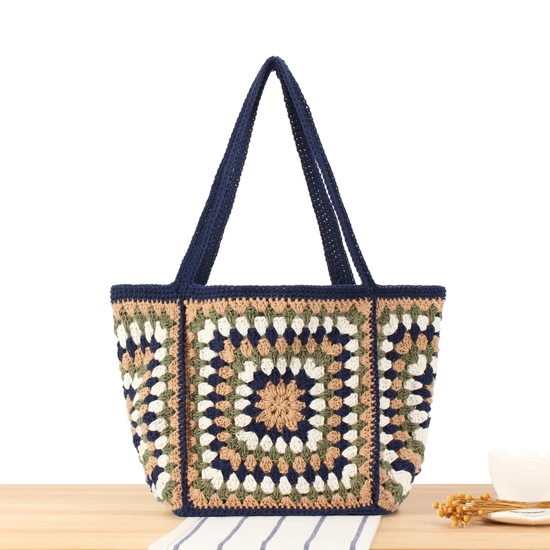 Handtasche im kreativen Granny Square Design Skanto