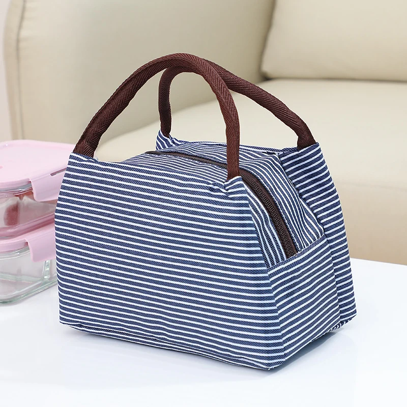 Isolierte Lunchtasche mit elegantem Streifenmuster Skanto