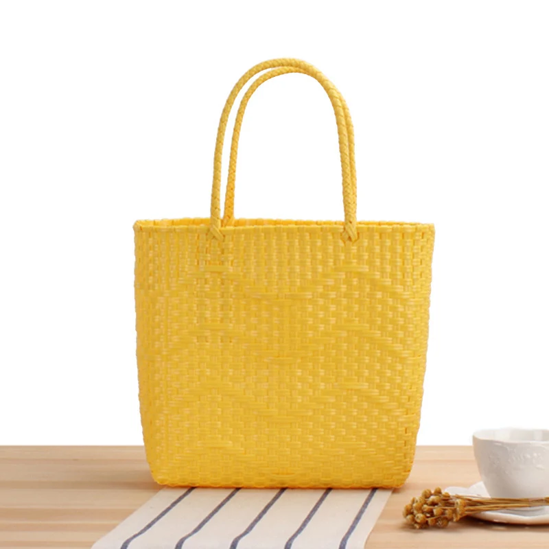 Handtasche aus hochfestem Flechtmaterial mit eleganter Wellenstruktur Skanto